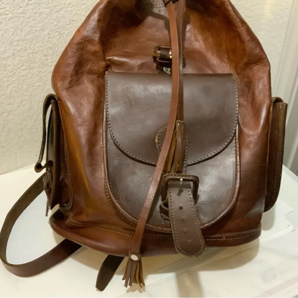 Vintage brown Leather Backpack With Front Compartment handmade